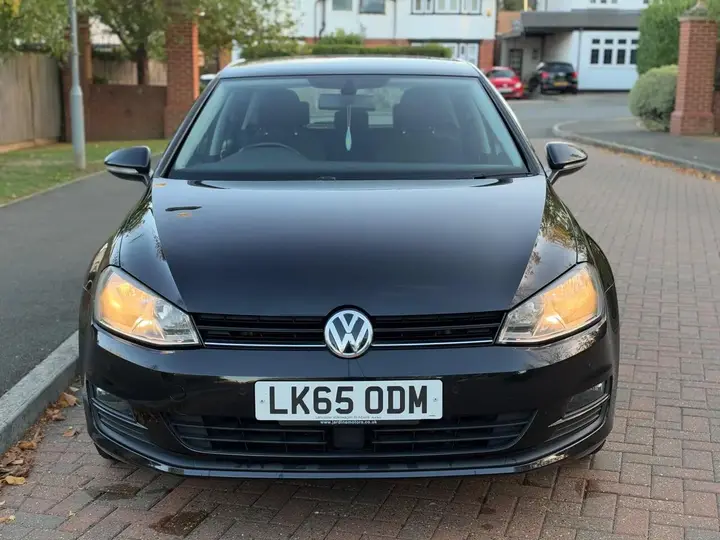 Volkswagen Golf 2015 photo 2