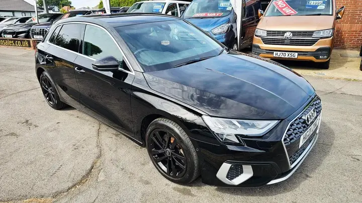 Audi A3 2021 photo 3