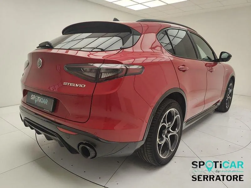 Alfa Romeo Stelvio 2025 photo 5