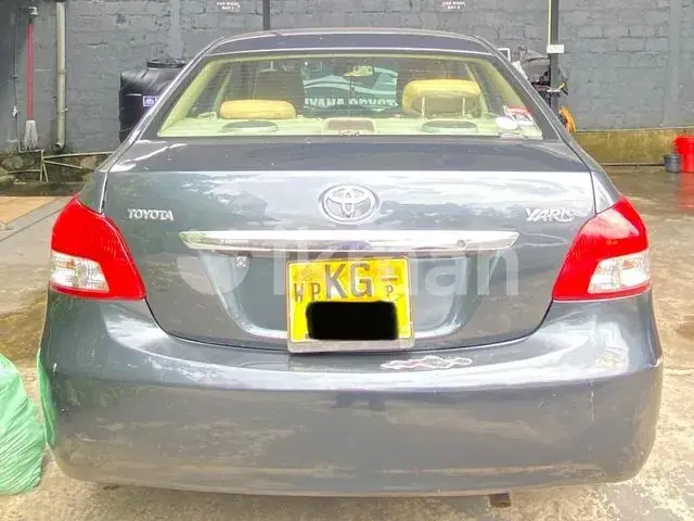 Toyota Yaris 2006 photo 2
