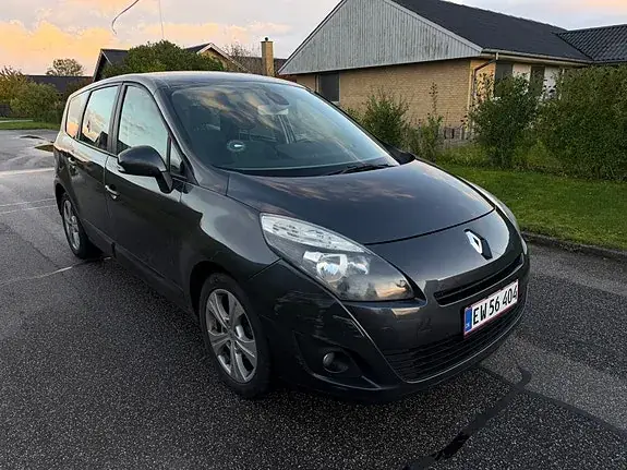 Renault Grand Scenic Iii 2010 photo 3