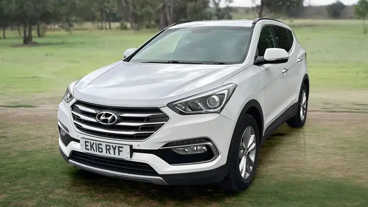 Hyundai Santa Fe 2016 photo 3