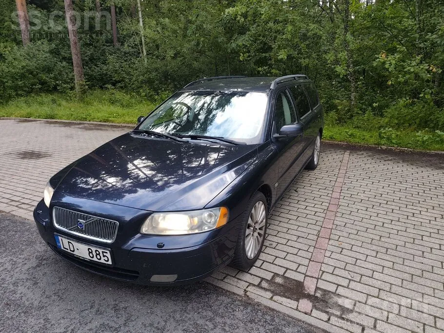 Volvo V70 2005 photo 5