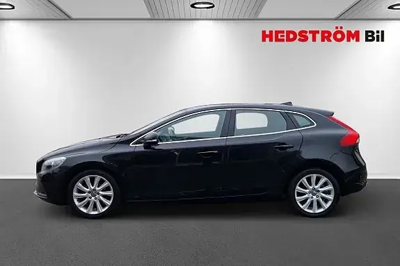 Volvo V40 2014 photo 2
