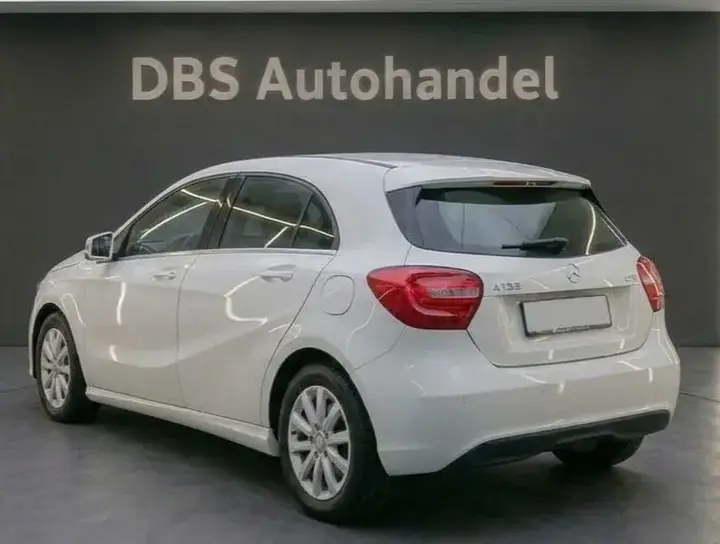 Mercedes-Benz A-Class 2015 photo 3