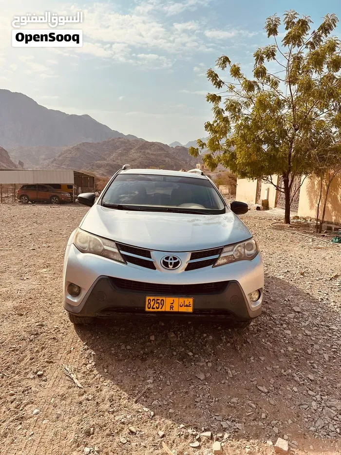 Toyota Rav 4 2015 photo 4