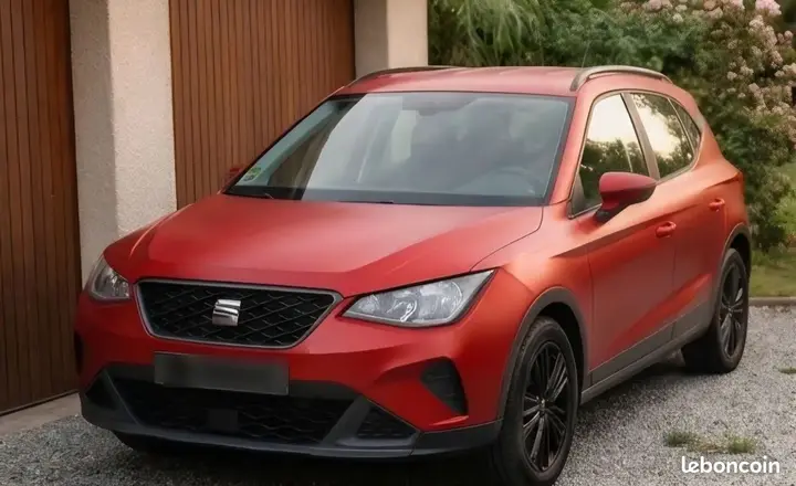 Seat Arona 2024 photo 2