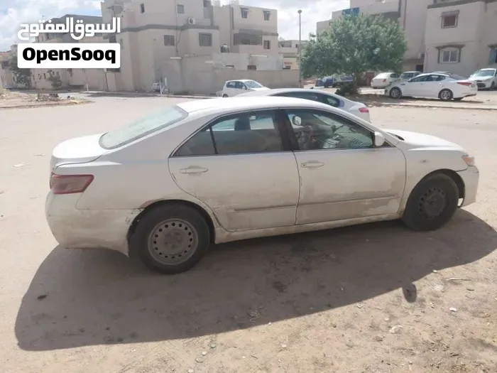 Toyota Camry 2011 photo 2