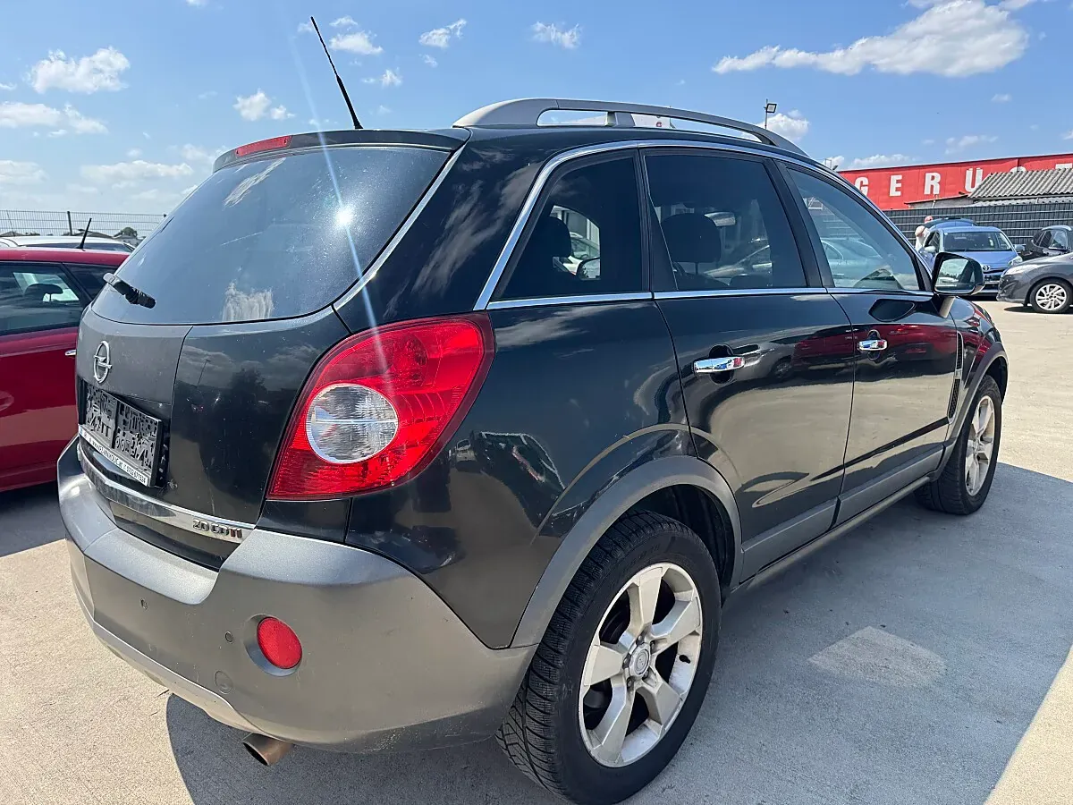 Opel Antara 2008 photo 2