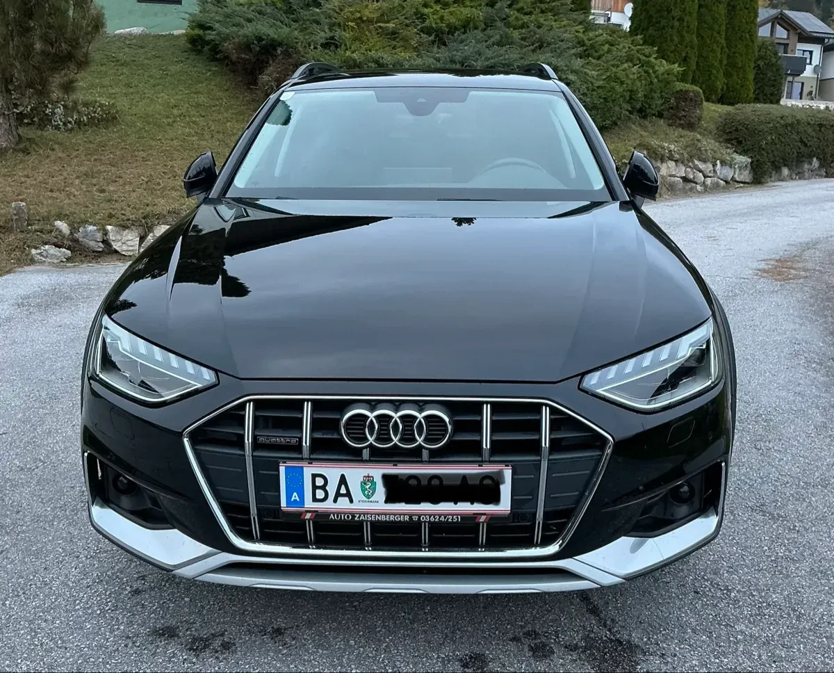 Audi A4 Allroad 2023 photo 2