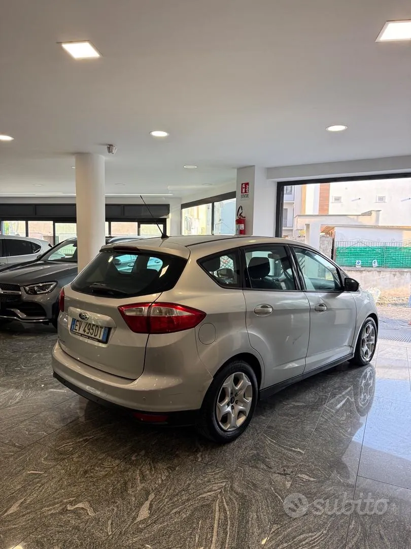Ford C-Max 2014 photo 4