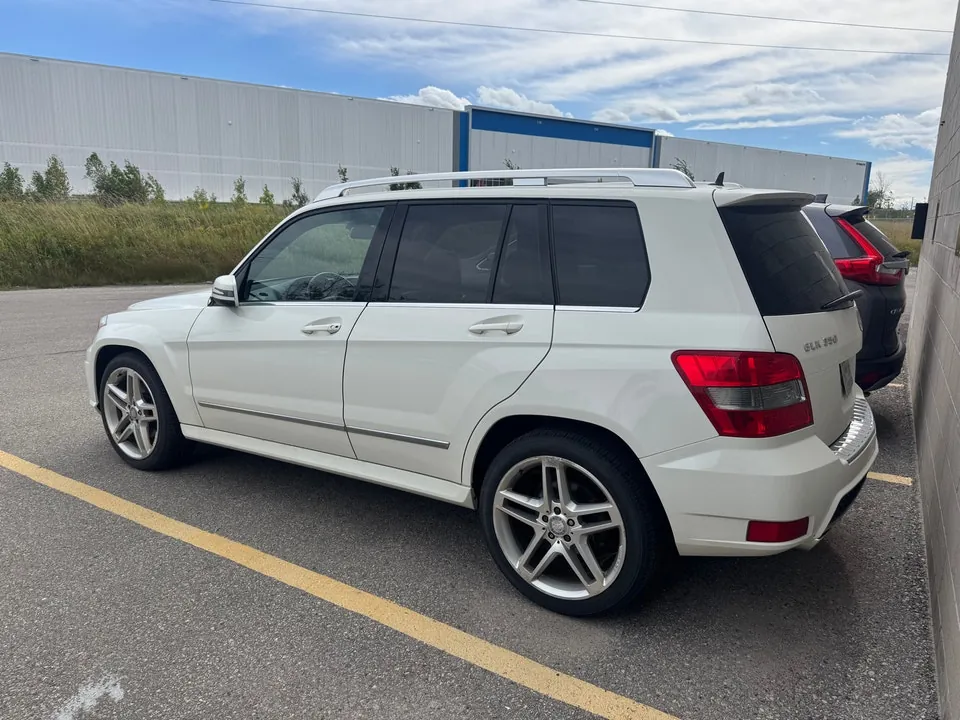 Mercedes-Benz Glk Class 2012 photo 2