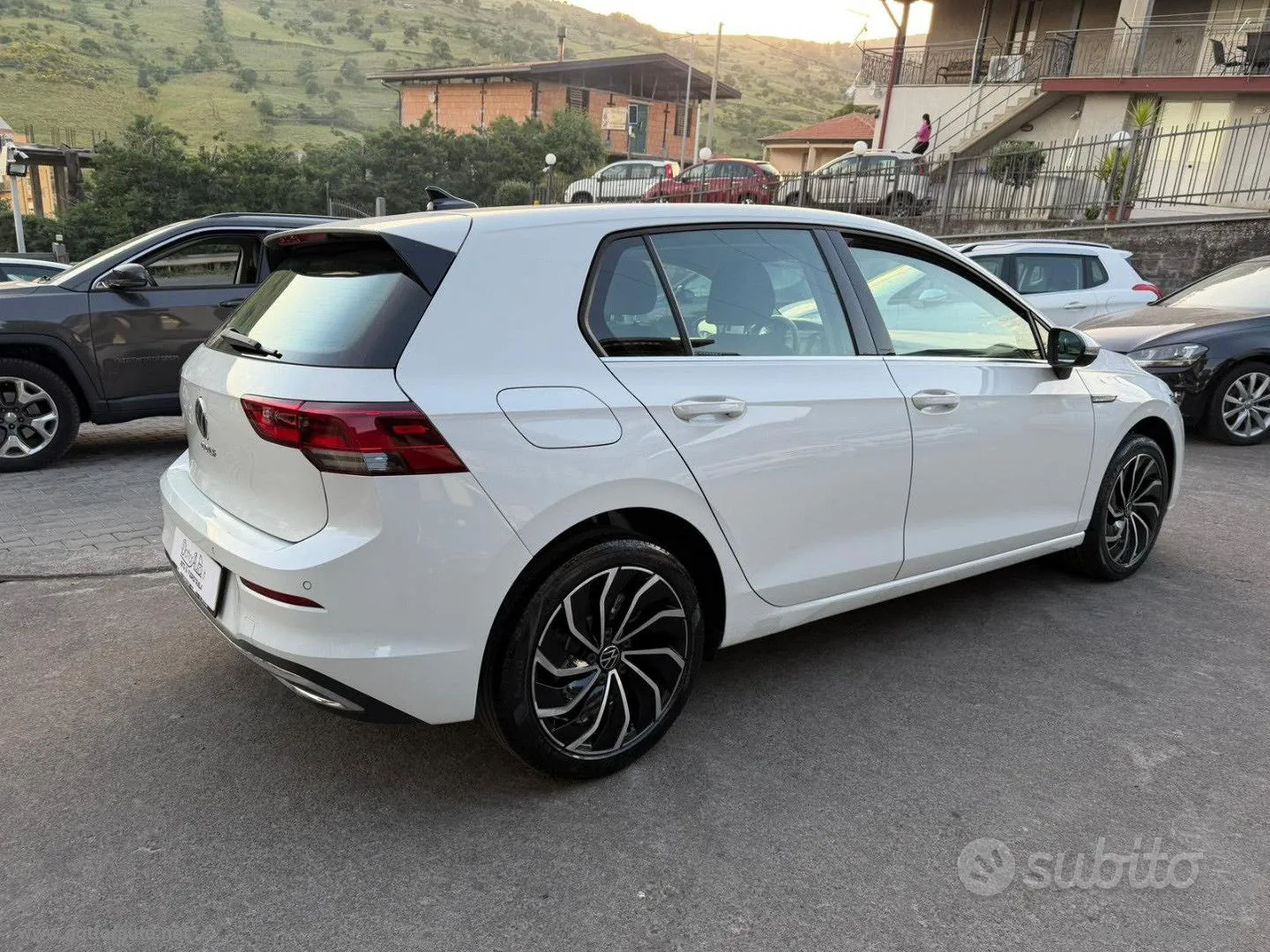 Volkswagen Golf 2022 photo 5