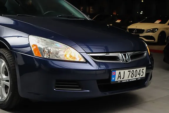 Honda Accord 2006 photo 2