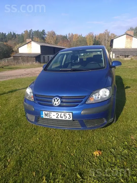 Volkswagen Golf 5 2005 photo 2