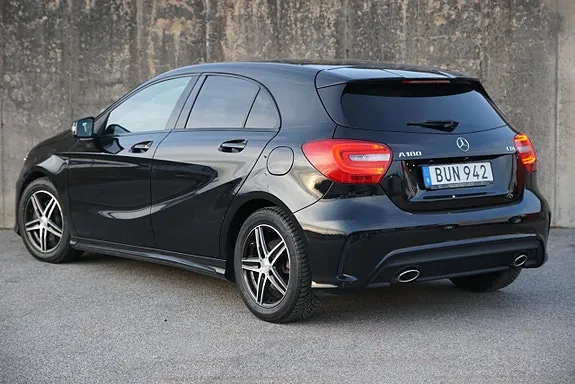 Mercedes-Benz A180 2015 photo 4