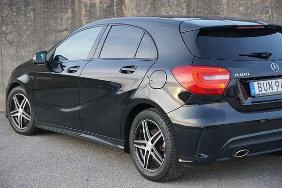 Mercedes-Benz A180 2015 photo 5