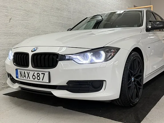BMW 320D 2013 photo 2