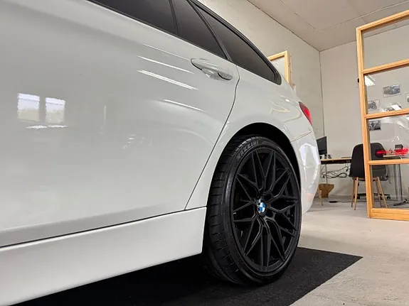 BMW 320D 2013 photo 5