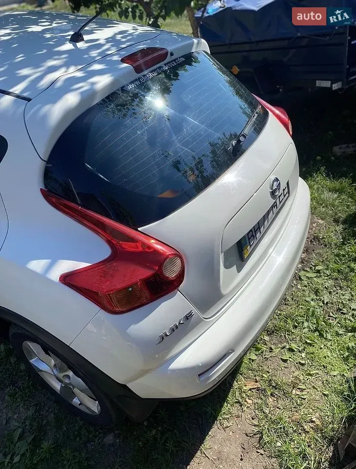 Nissan Juke 2012 photo 3