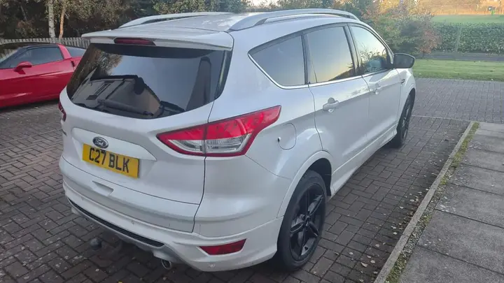 Ford Kuga 2015 photo 5
