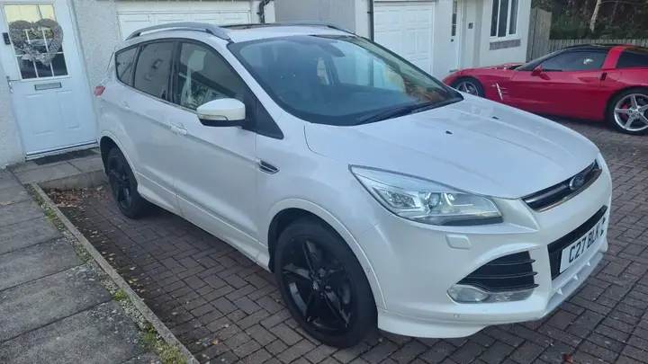 Ford Kuga 2015 photo 3