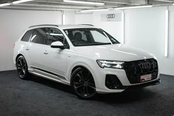 Audi Q7 2025 photo 2