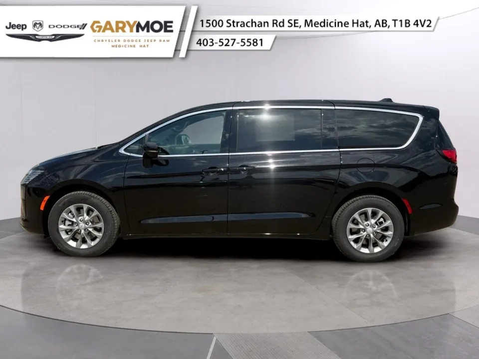 Chrysler Pacifica 2027 photo 5