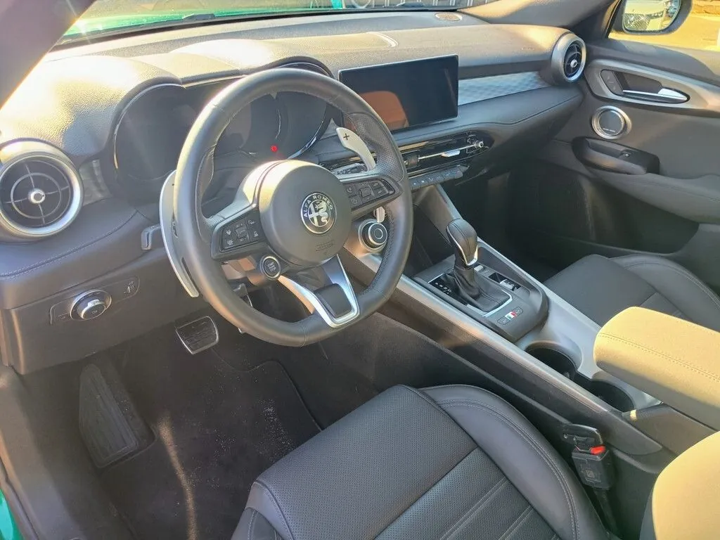 Alfa Romeo Tonale 2024 photo 4