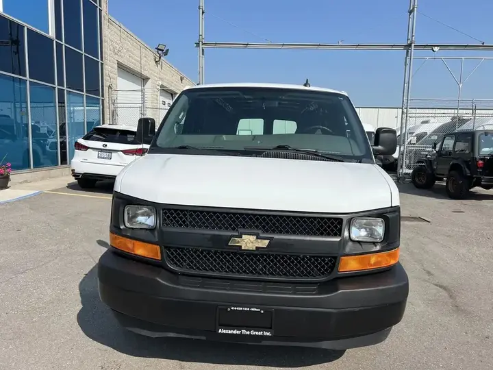 Chevrolet Express 2017 photo 3