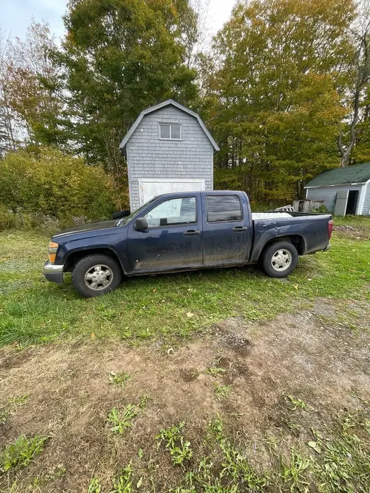 GMC Canyon 2007 photo 2