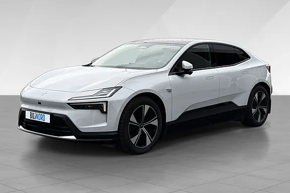 Polestar 4 2025 photo 3