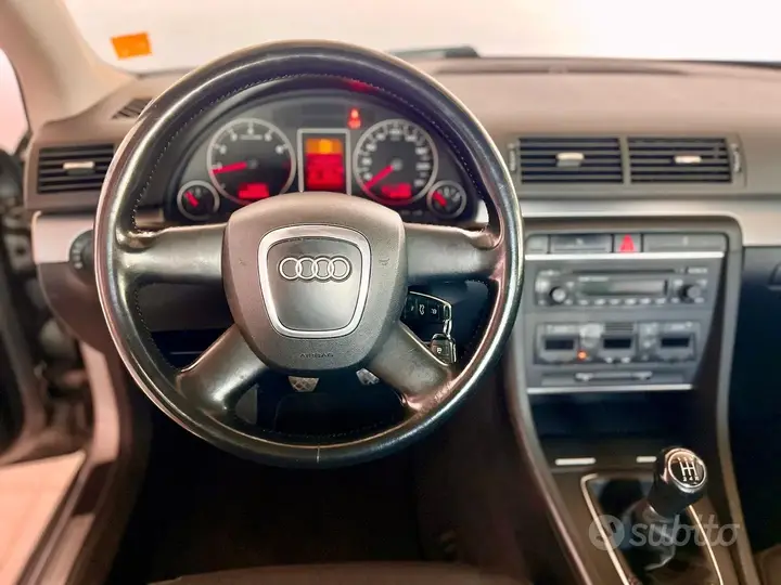 Audi A4 2005 photo 5