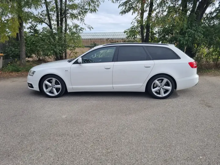 Audi A6 Avant 2010 photo 3
