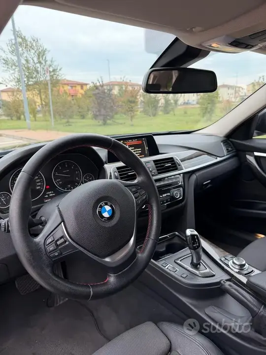 BMW 320I 2017 photo 3