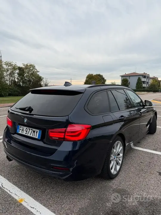 BMW 320I 2017 photo 2