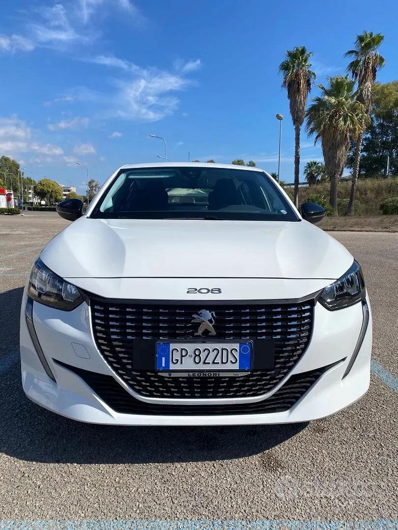 Peugeot 208