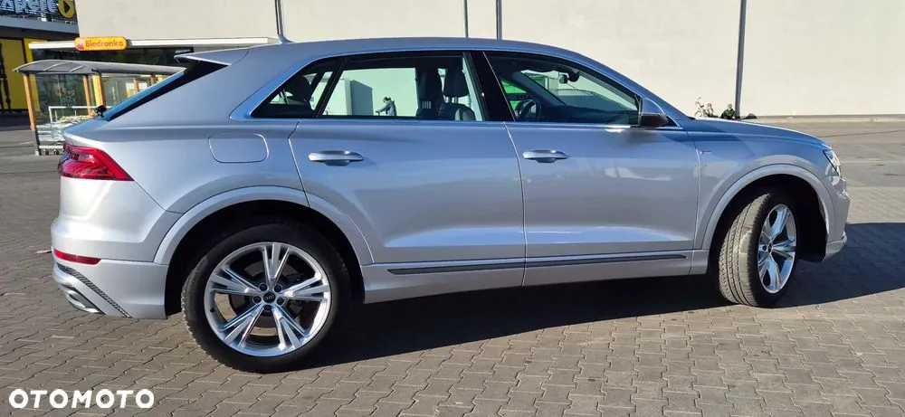 Audi Q8 2021 photo 5