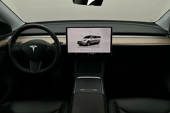 Tesla Model Y 2023 photo 3