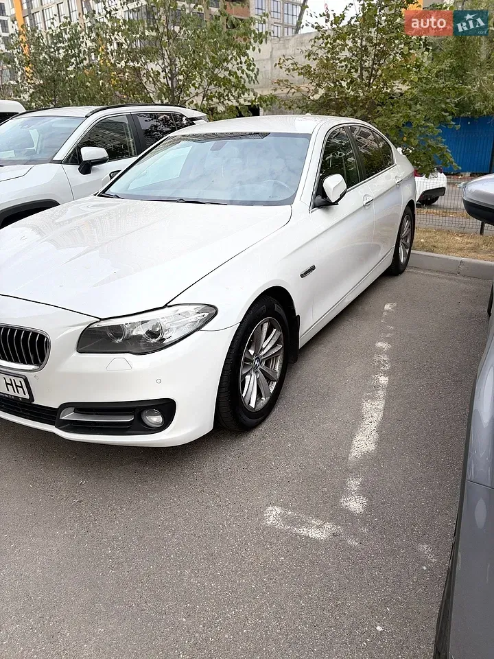 BMW 5 Series 2016 photo 4