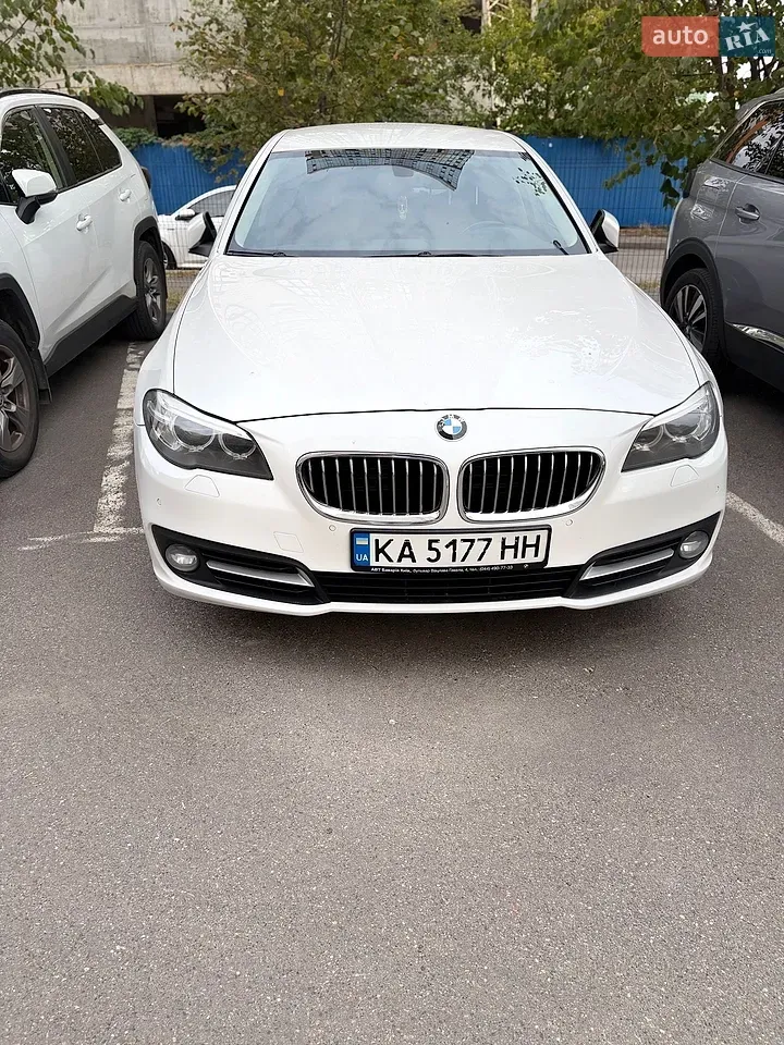 BMW 5 Series 2016 photo 5