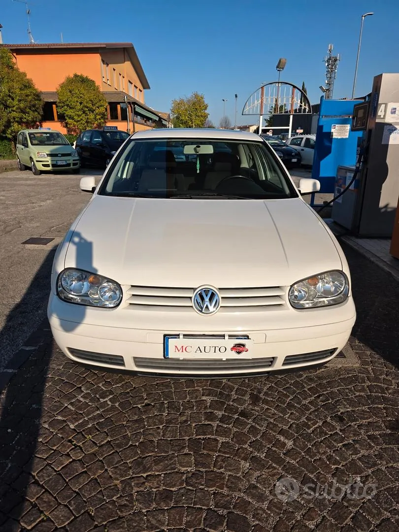 Volkswagen Golf 2001 photo 3