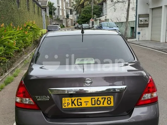 Nissan Tiida 2008 photo 3