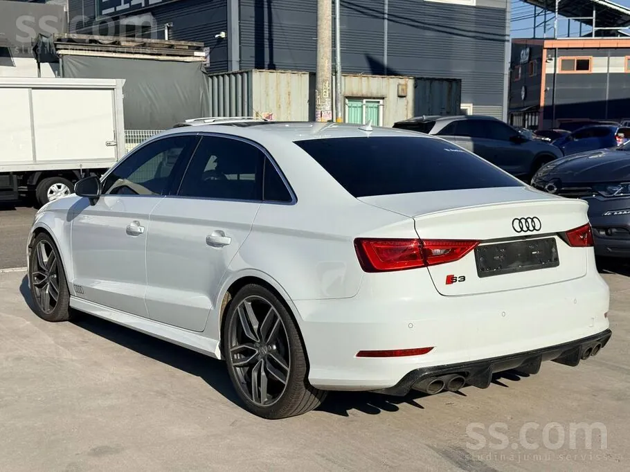 Audi S3 2015 photo 3
