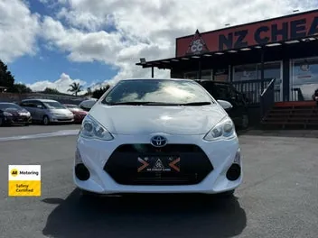 Toyota Aqua 2015 photo 3