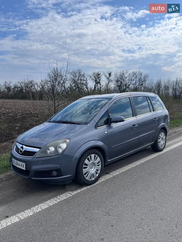Opel Zafira 2007 photo 2