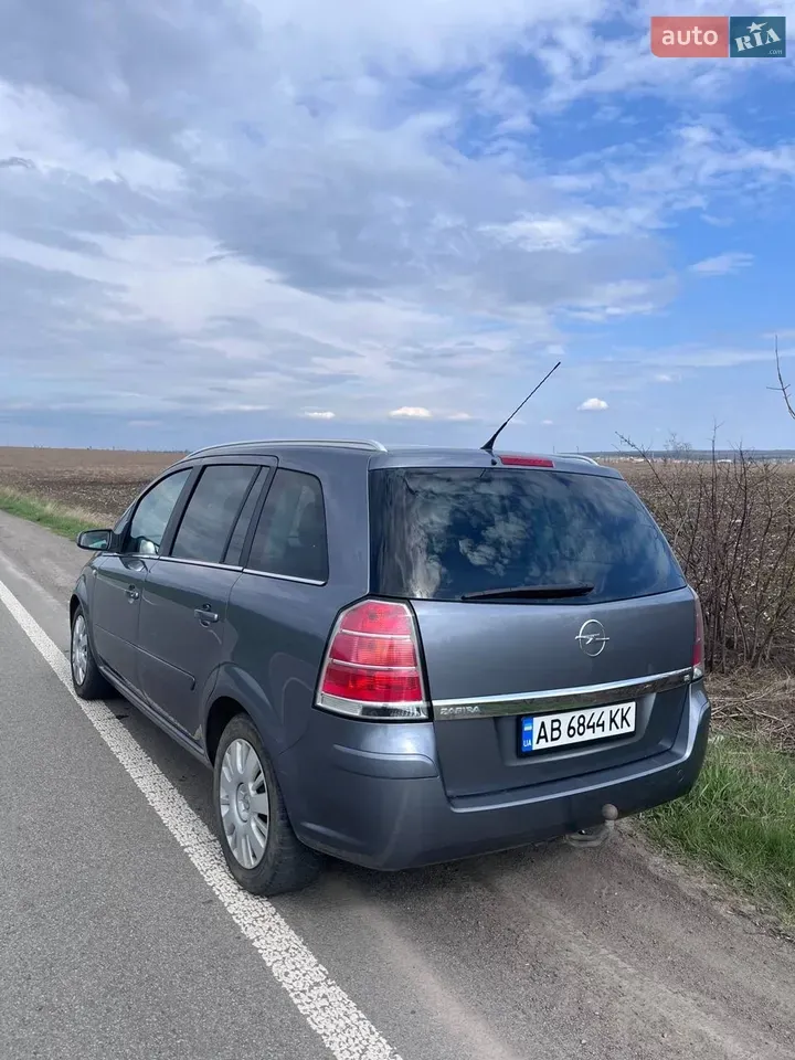 Opel Zafira 2007 photo 4