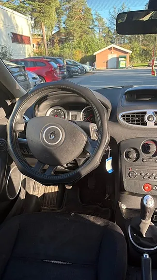 Renault Clio 2006 photo 4