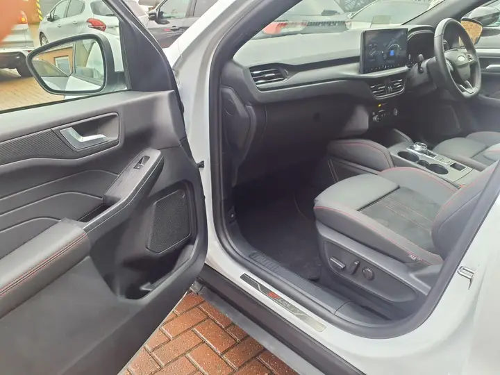 Ford Kuga 2024 photo 5