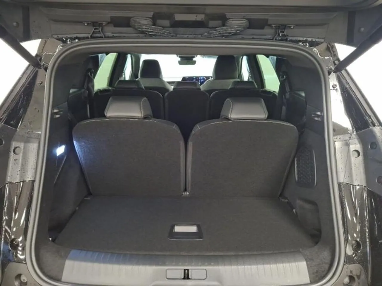 Peugeot 5008 2026 photo 4